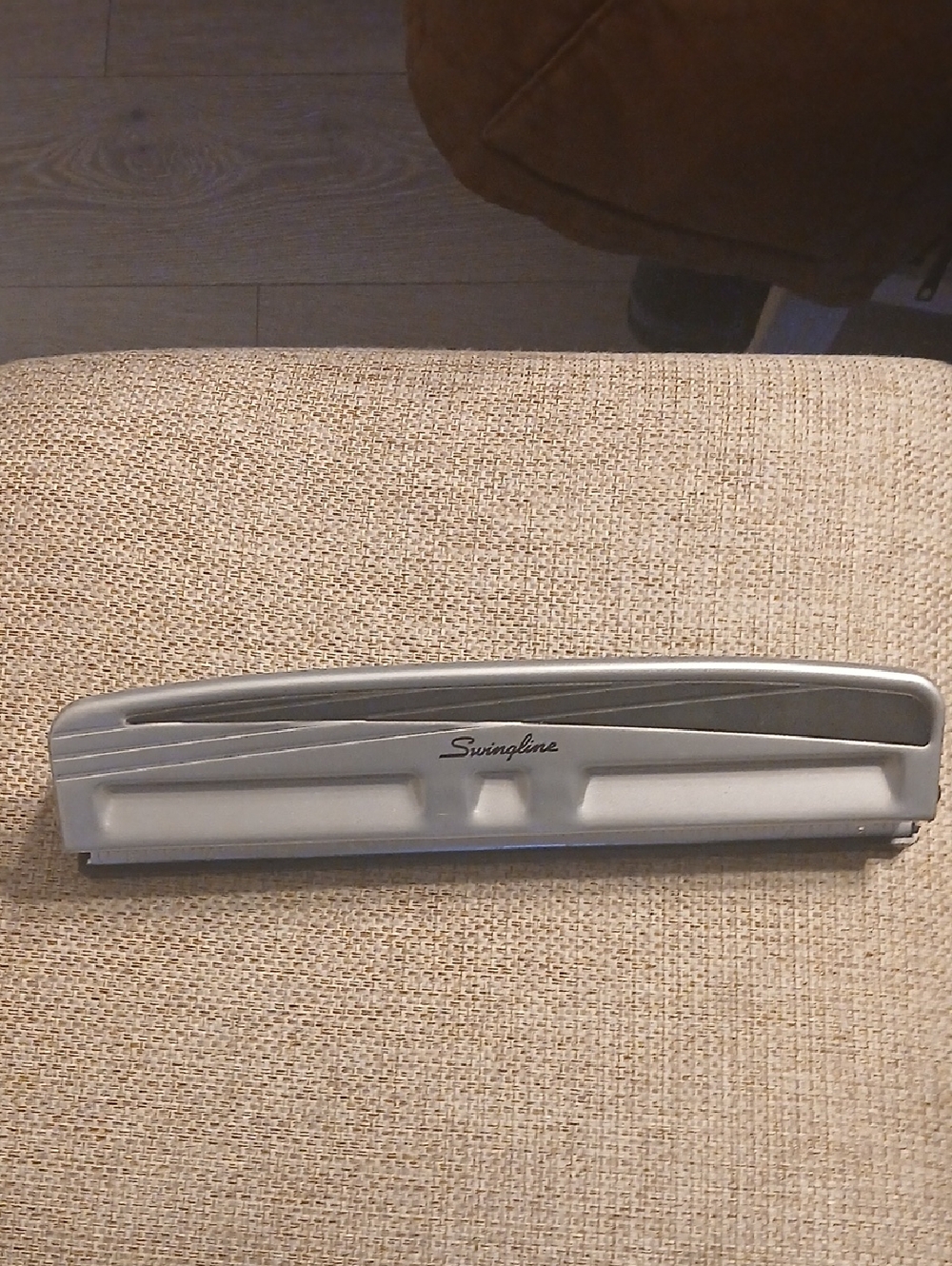 Swingline Silver 3-Hole Punch A7074952